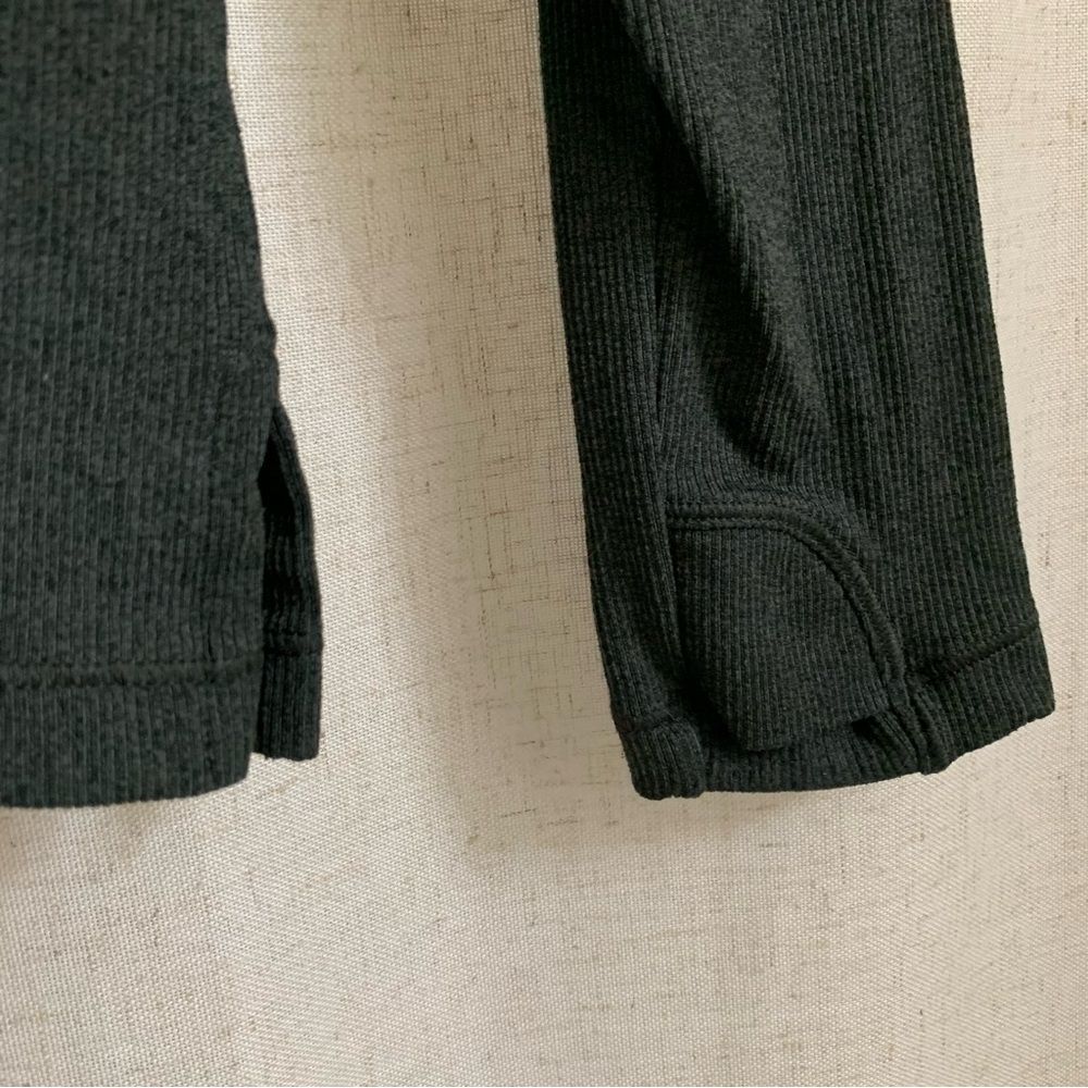 Athleta Ribbed UpTempo Henley Button Front V-Neck Longsleeve Small - Picture 5 of 6